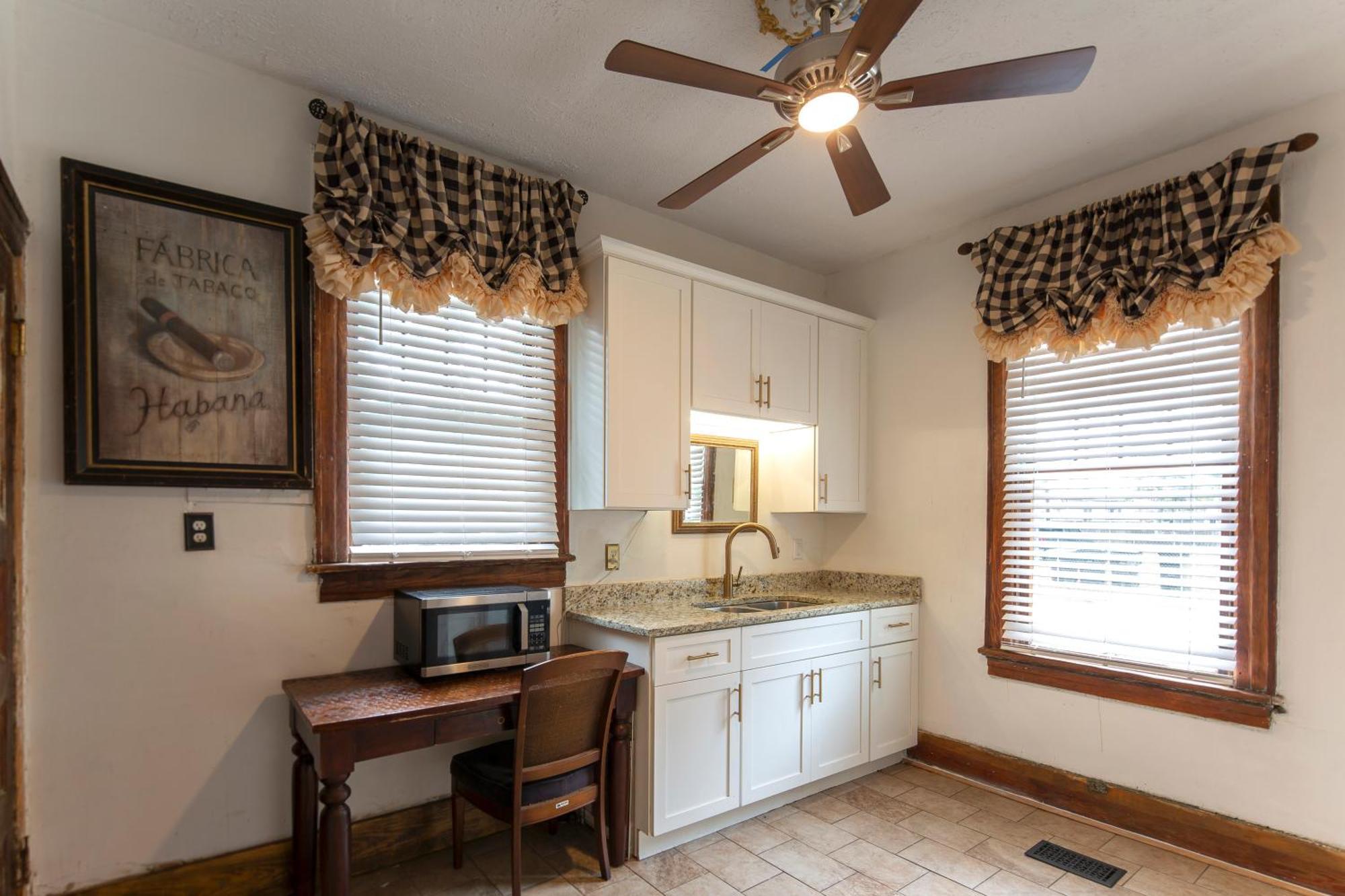 5 Bedroom Downtown Savannah Ga Екстериор снимка